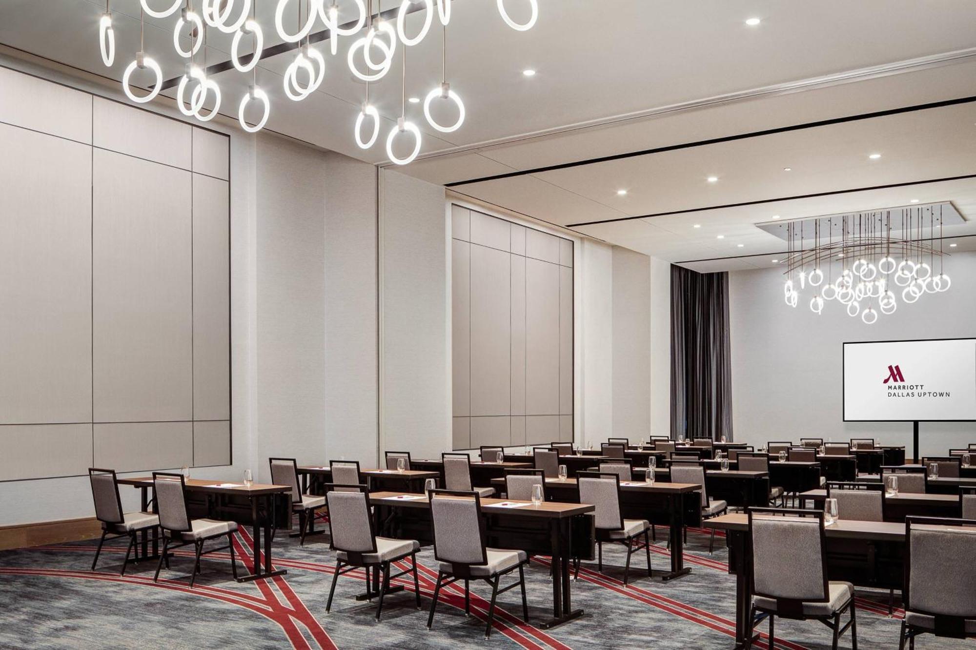 Marriott Dallas Uptown Exteriör bild