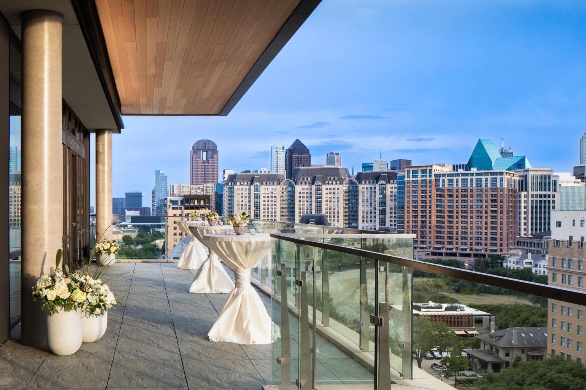 Marriott Dallas Uptown Exteriör bild